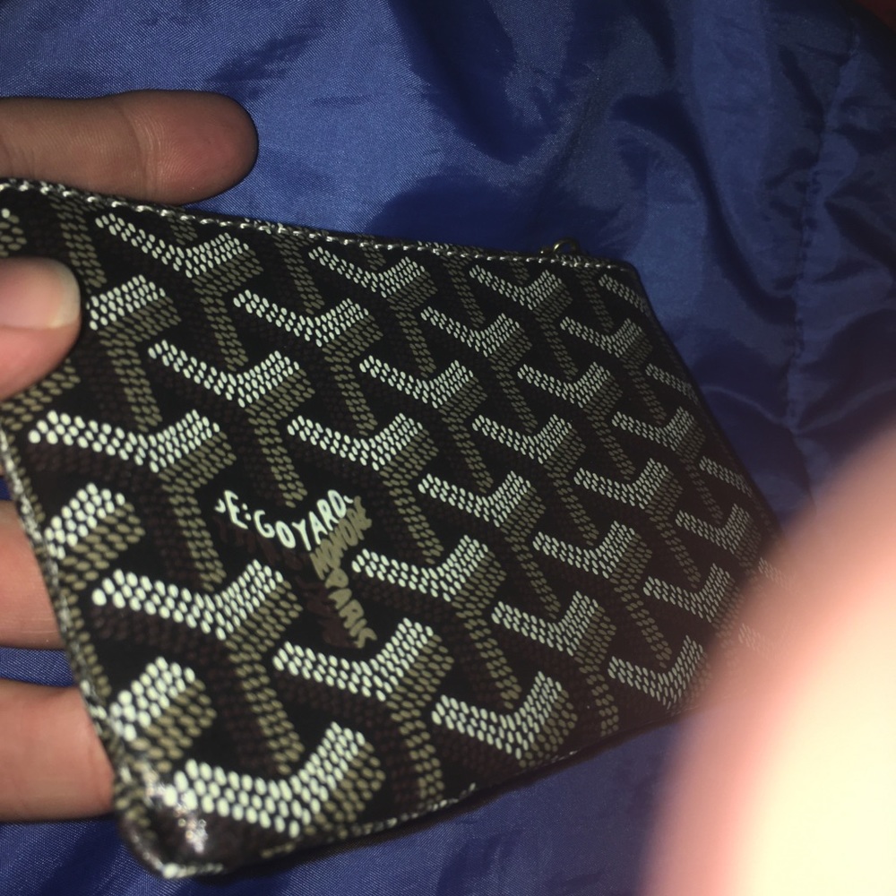 Coin pouch